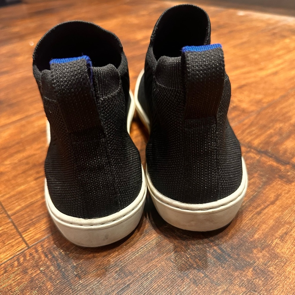 Rothys The Chelsea Boot Womens Sz 9.5 Black Knit Slip On Ankle Mid Top Sneaker - Picture 4 of 8
